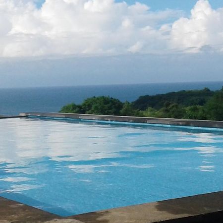 Uluwatu Green Bowl Beach Villas מראה חיצוני תמונה