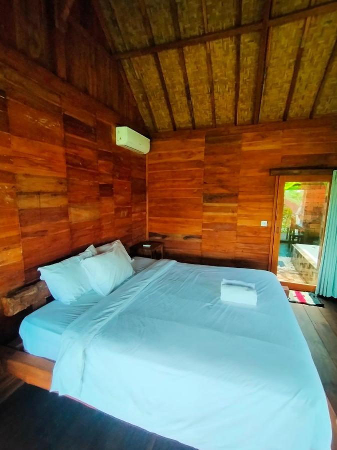 Uluwatu Green Bowl Beach Villas מראה חיצוני תמונה