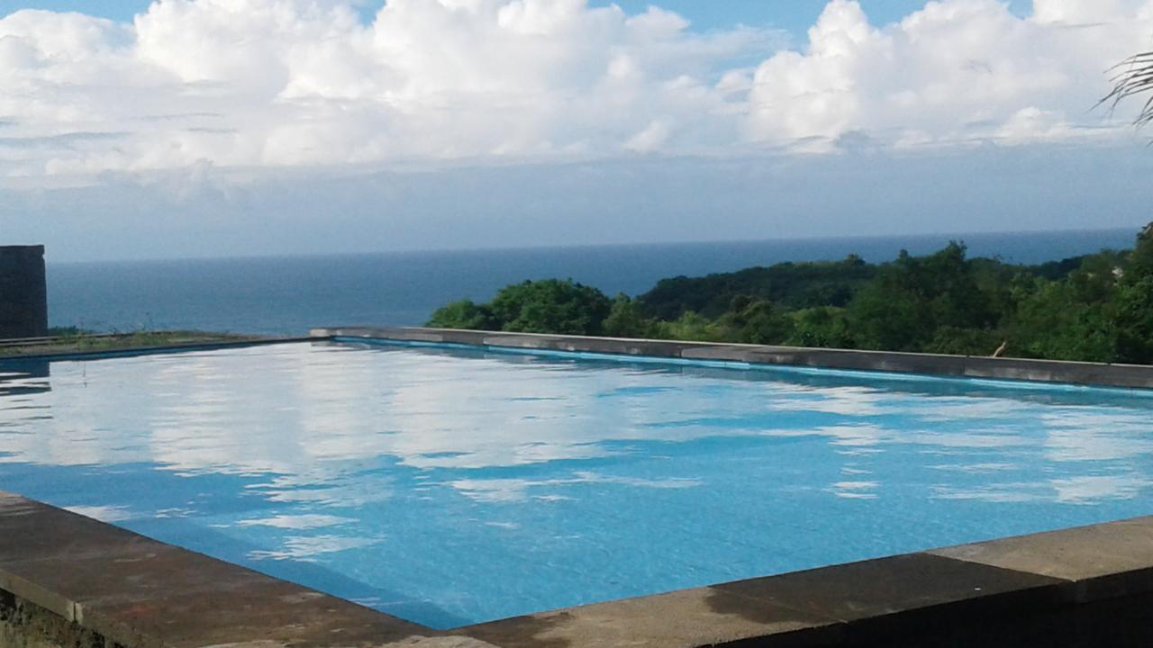 Uluwatu Green Bowl Beach Villas מראה חיצוני תמונה